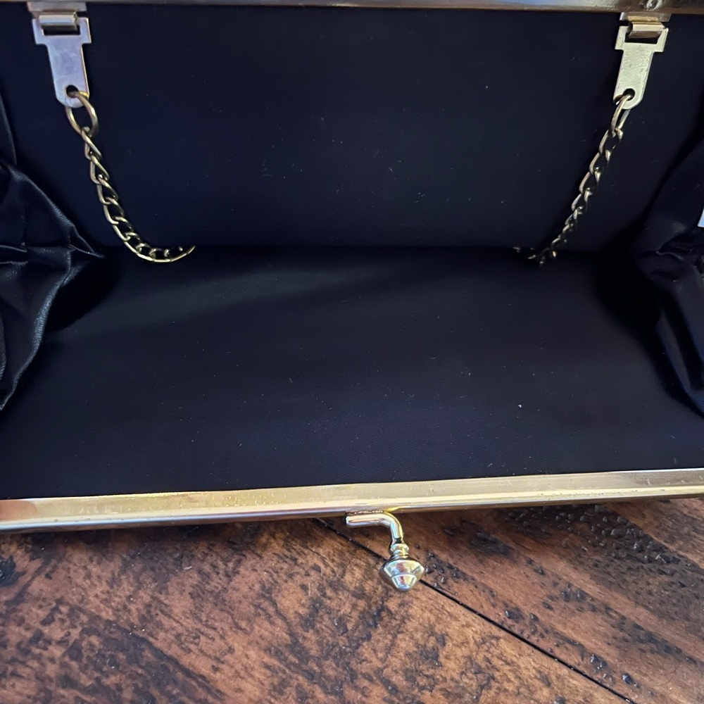 Vintage handbags clutch purses . All 3 purses.